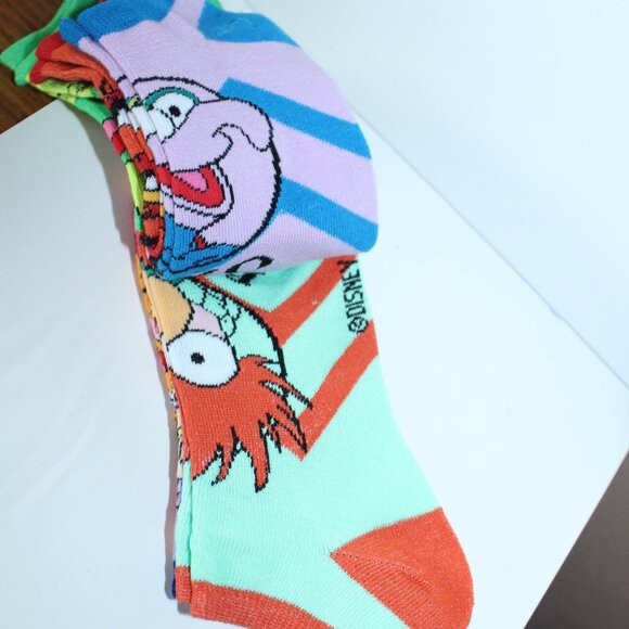 Bioworld The Muppets Size 5-10 Pack of 6 Pair Socks - Picture 4 of 6